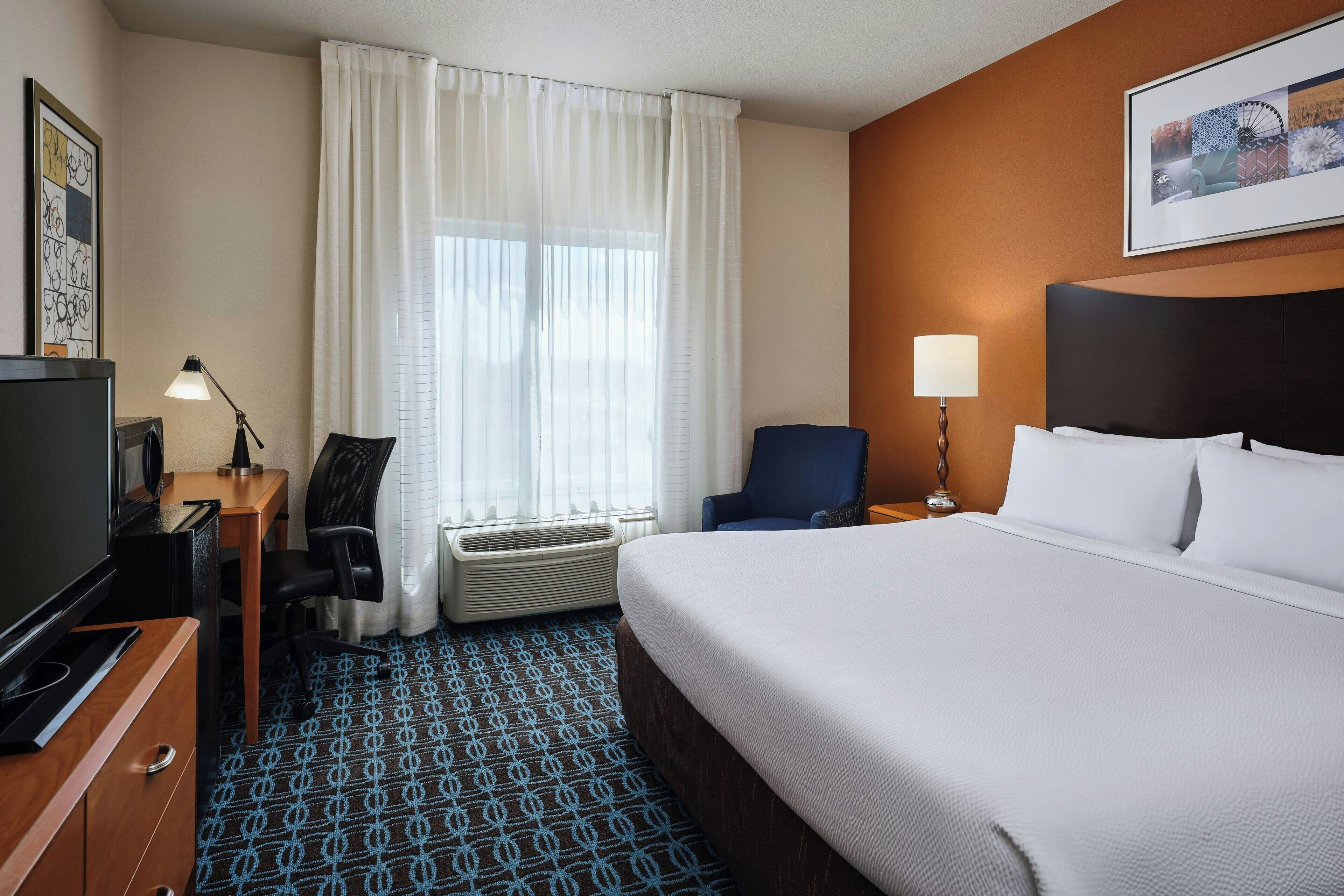 Room, 1 King Bed, Non Smoking