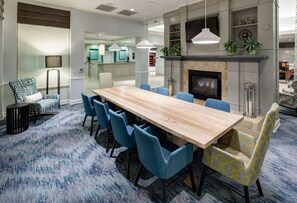 Reception - Hilton Garden Inn Frisco (Frisco)