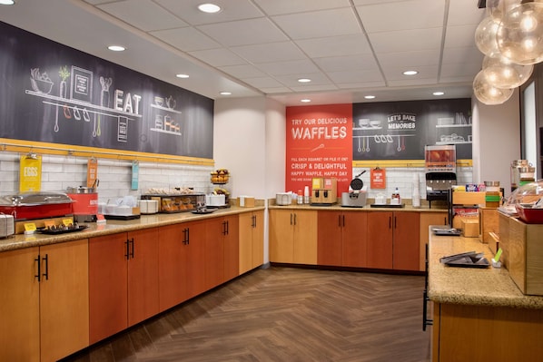 Free daily continental breakfast 