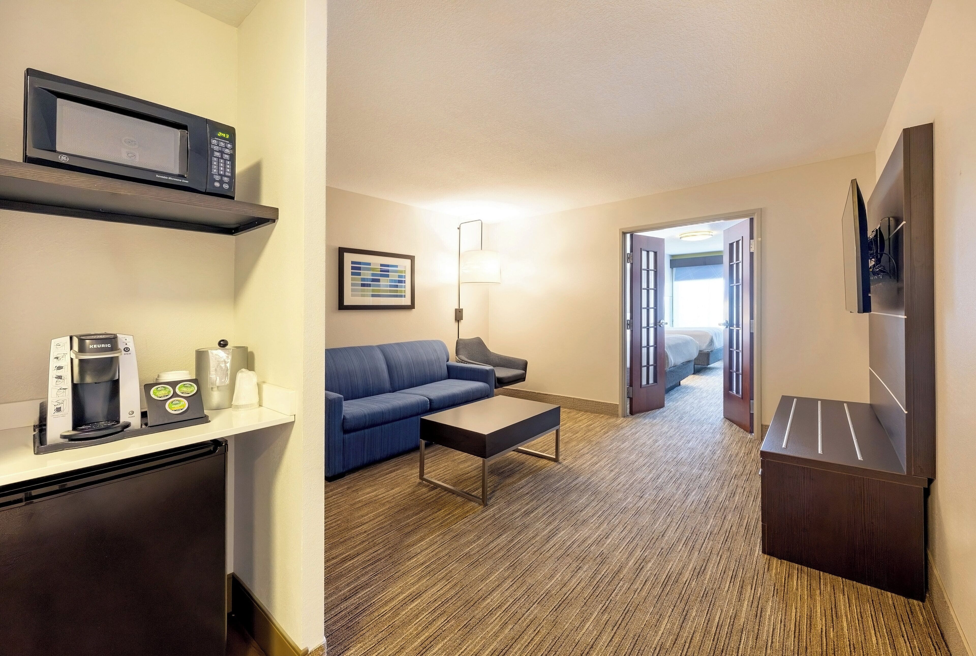 Standard Room, Multiple Beds | In-room safe, desk, blackout drapes, iron/ironing board