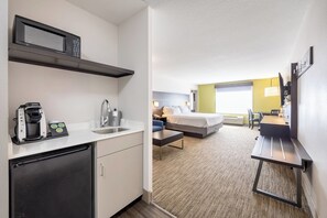 Suite, 2 Twin Beds | In-room safe, desk, blackout drapes, iron/ironing board