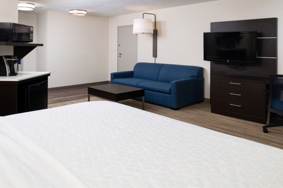 Kamar Standar, 1 Tempat Tidur King dengan tempat tidur Sofa | Fasilitas kamar