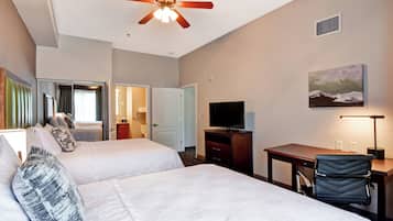 Desk, iron/ironing board, free cribs/infant beds, WiFi