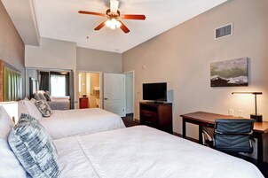 Desk, iron/ironing board, free cribs/infant beds, WiFi