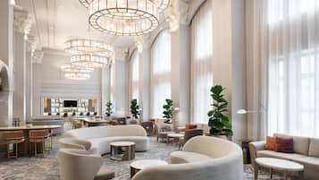 Lounge en el lobby