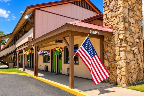 Branding Iron Motel