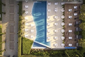 Indoor pool, outdoor pool, open 8:00 AM to 8:00 PM, cabanas (surcharge) - Hotel Palace Portoroz Operated by Minor Hotels (Piran)