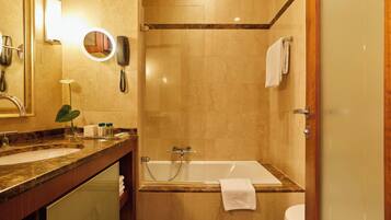 Standard Room | Bathroom | Designer toiletries, hair dryer, bathrobes, slippers