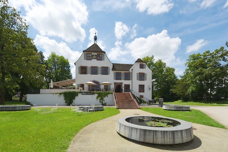 View from property. Hotel im Schlosspark
