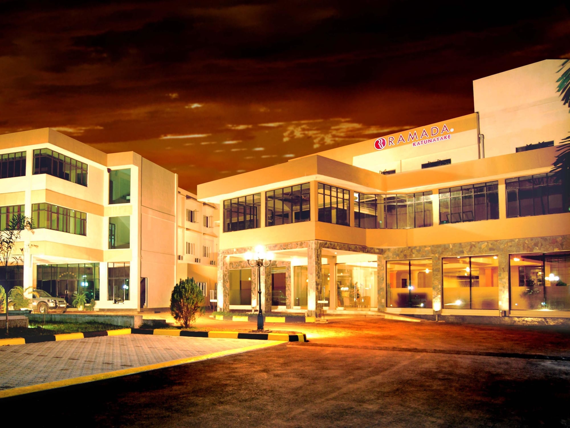 4 Star Hotels