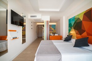 In-room safe, iron/ironing board, free WiFi, bed sheets