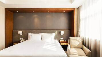 In-room safe, desk, rollaway beds, free WiFi