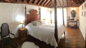 Charme | Minibar, desk, soundproofing, cribs (surcharge) - La Casona Santo Domingo (Güímar)
