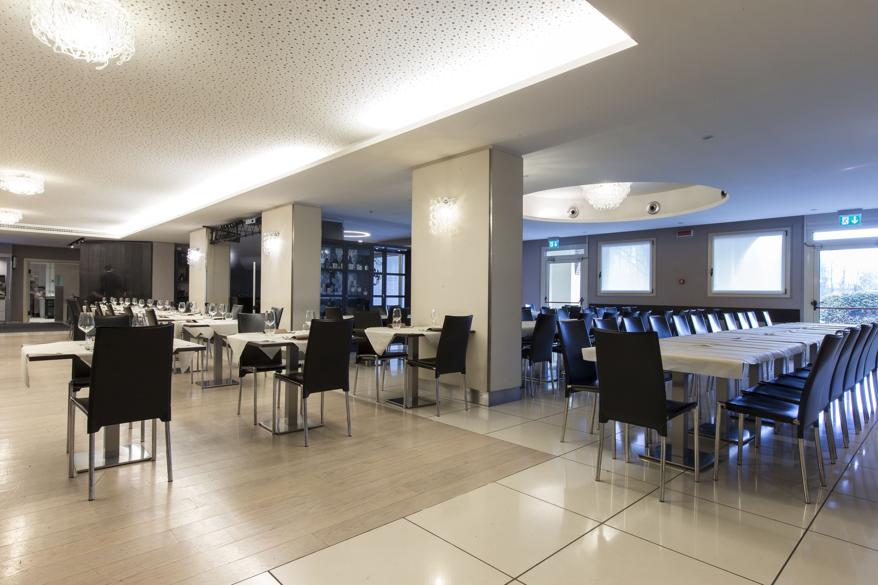 breakfast, lunch, dinner served; italian cuisine