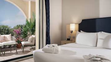 Superior Double Room | Down comforters, minibar, in-room safe, desk