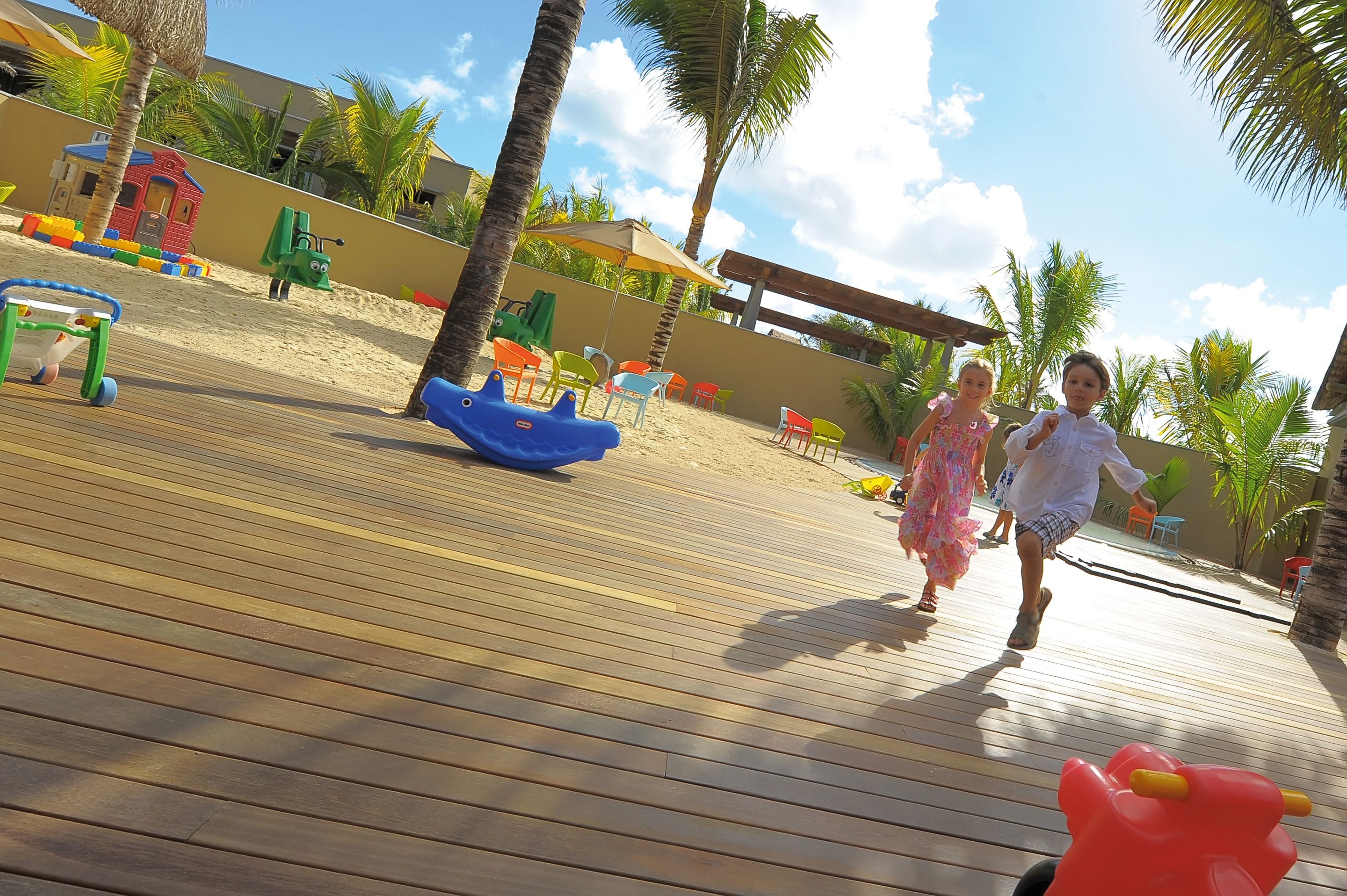 children’s play area – outdoor