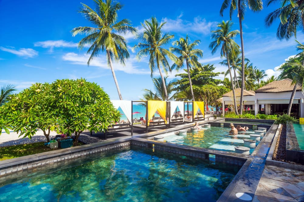 Weekender Resort