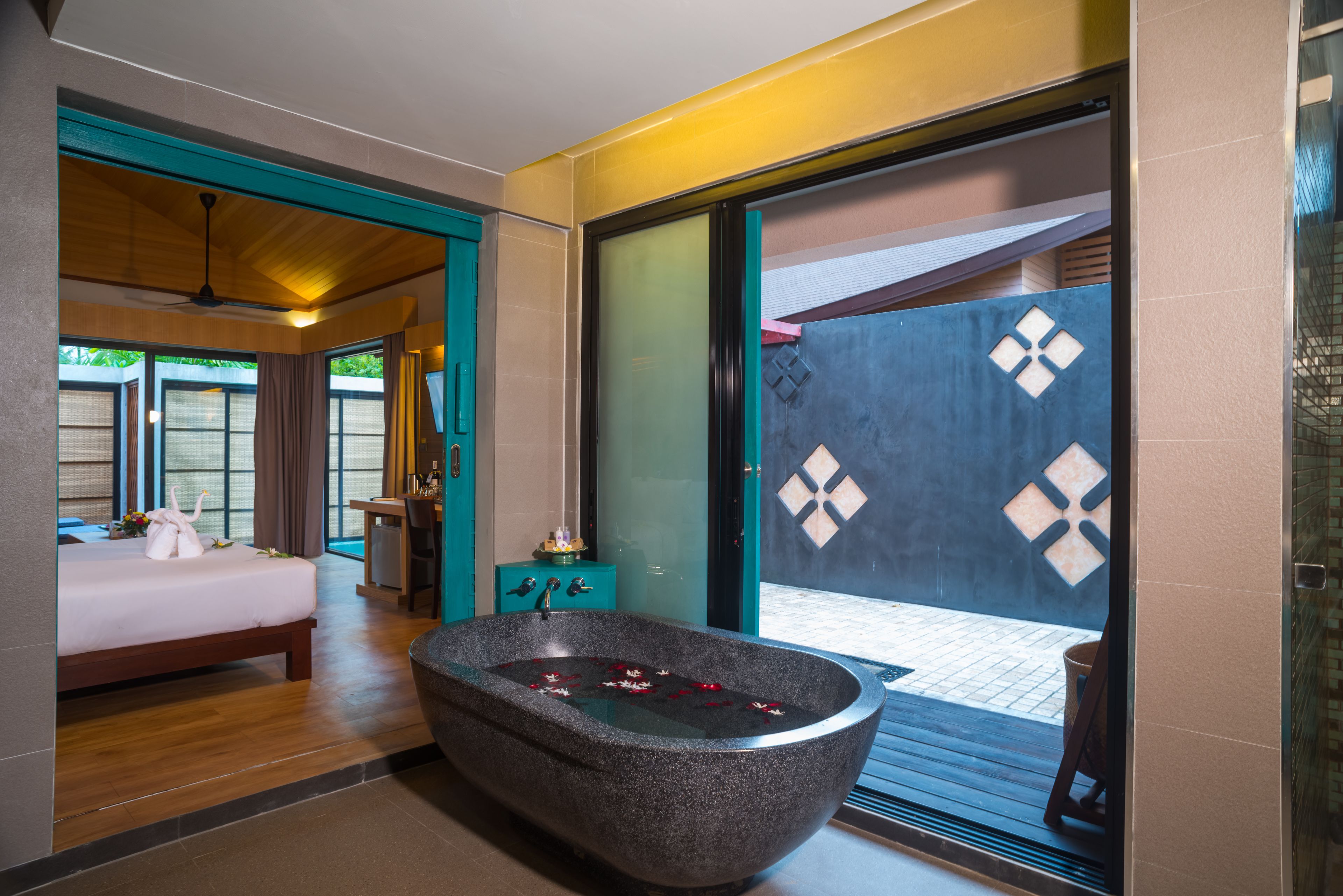 Photo - Weekender Resort