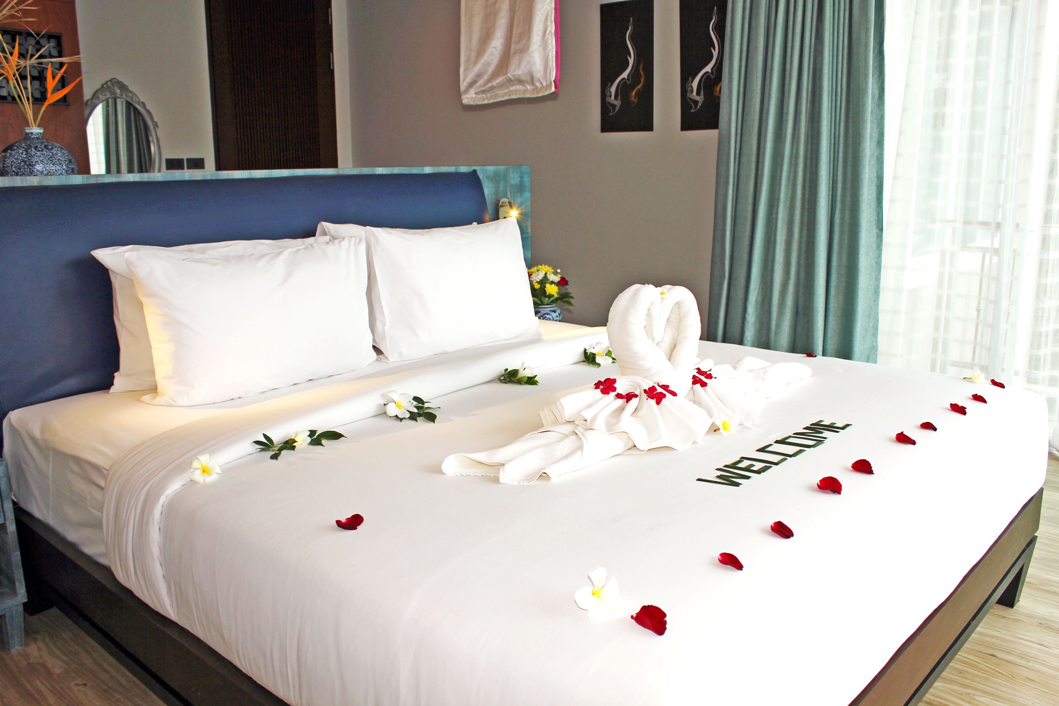 Premium bedding, Select Comfort beds, in-room safe, desk