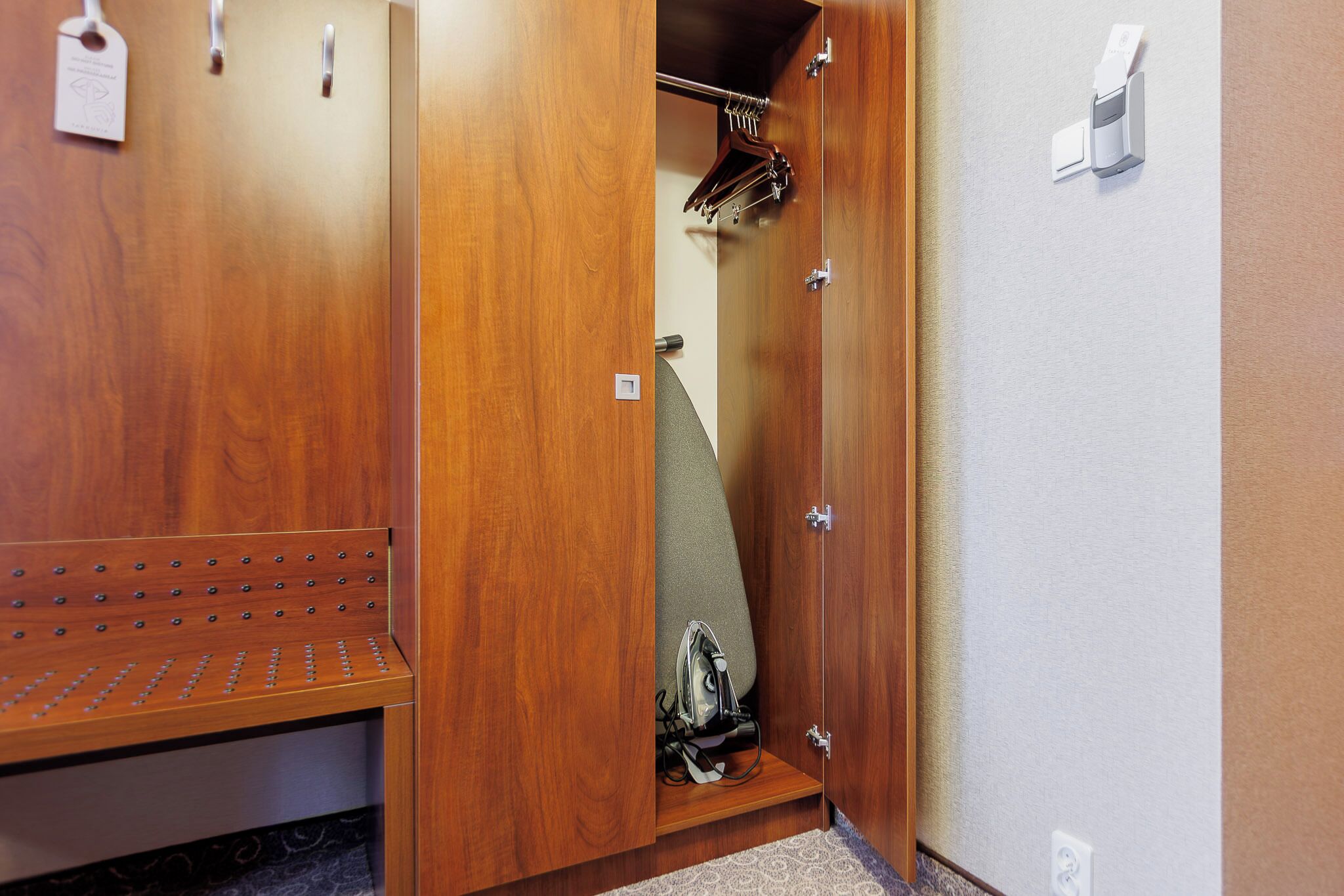 superior double or twin room | living area