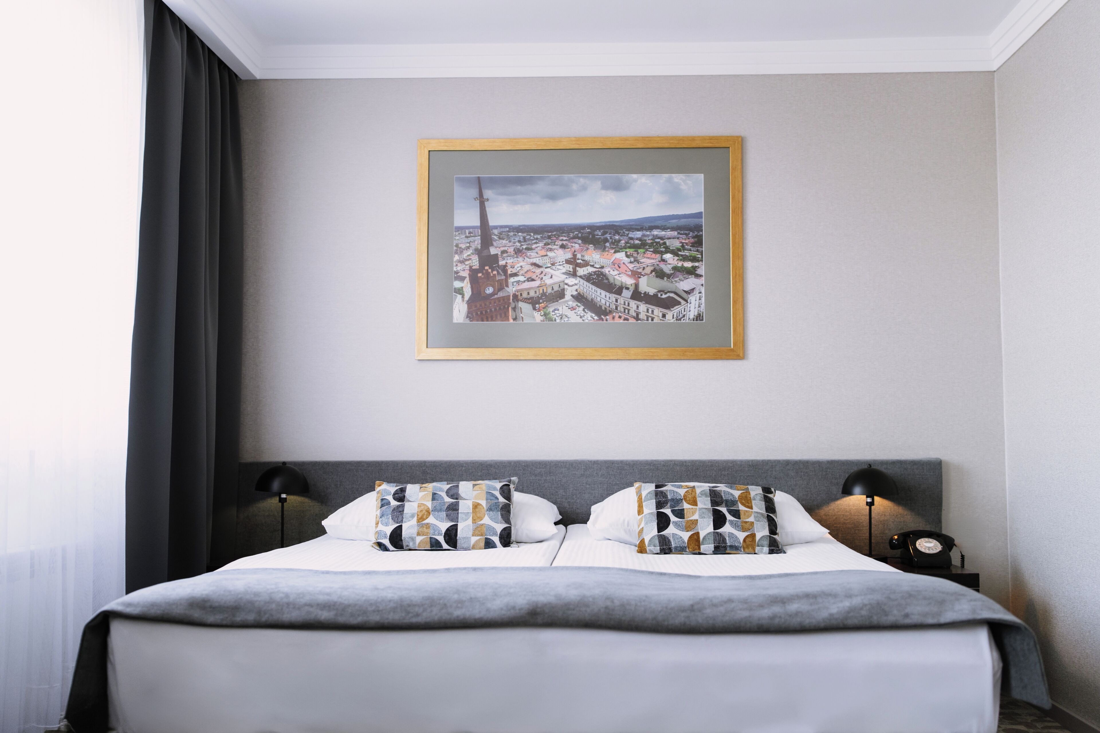 Superior Double or Twin Room | Desk, laptop workspace, blackout drapes, iron/ironing board