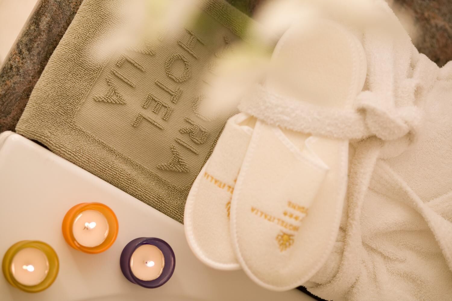 junior suite | bathroom | hair dryer, bathrobes, slippers, towels