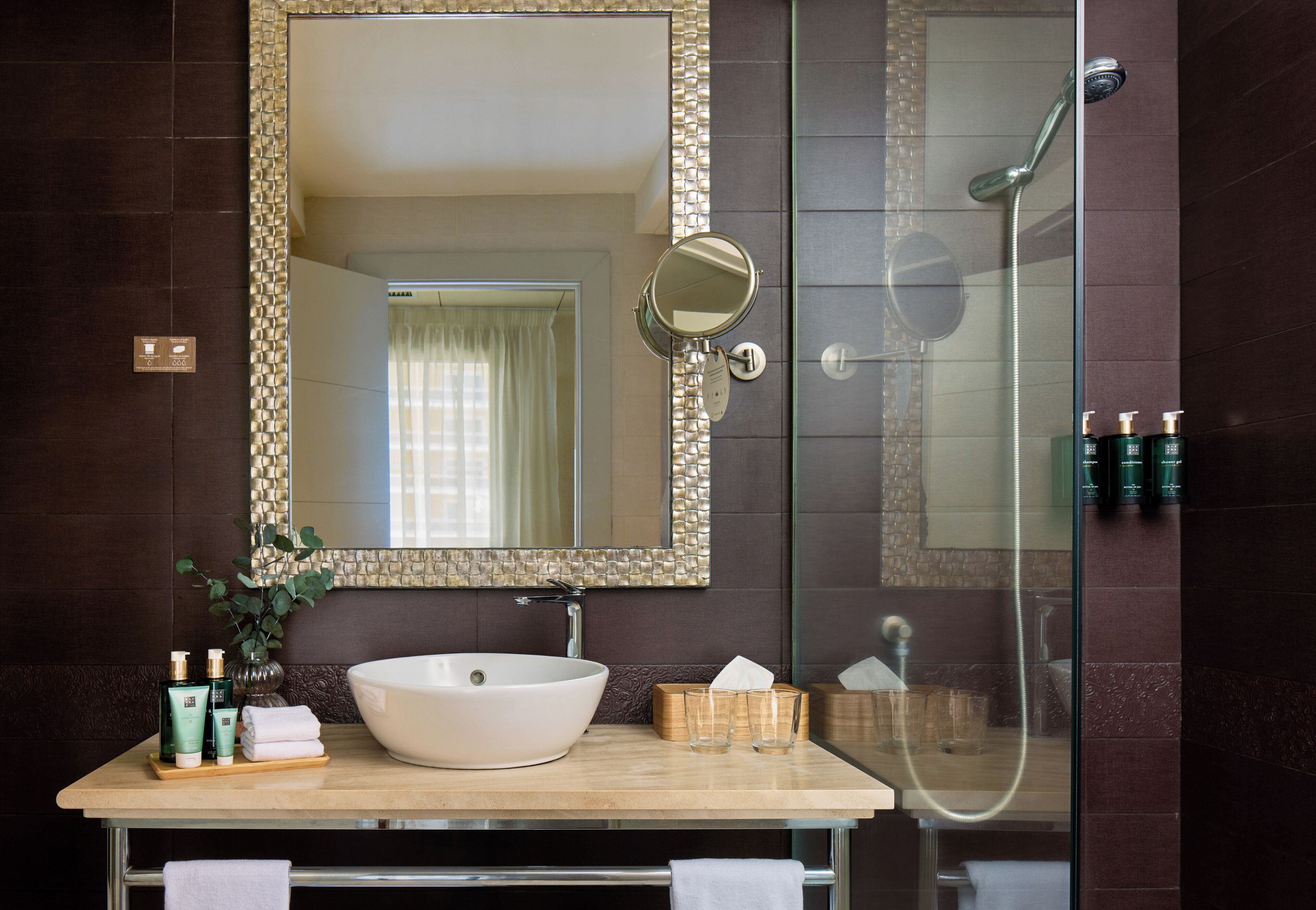 the level premium frontal sea view | bathroom | eco-friendly toiletries, hair dryer, bidet, towels