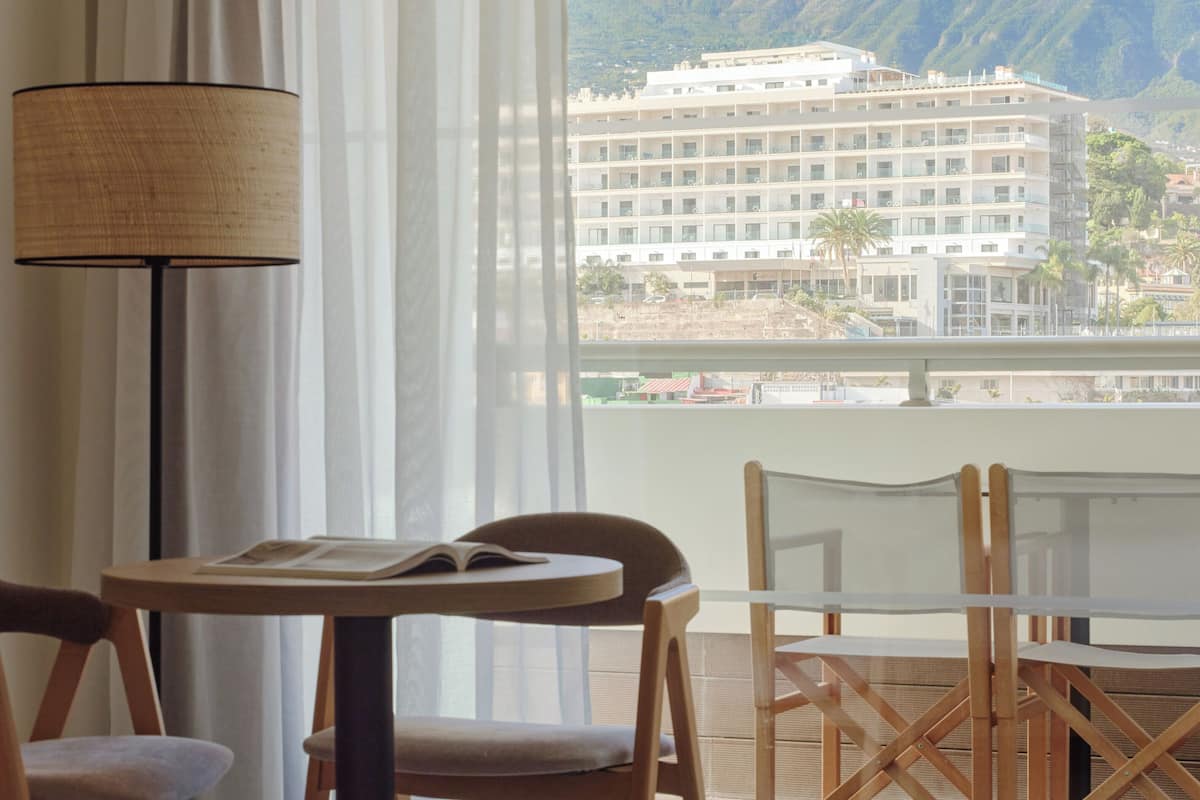 1 dormitorio, ropa de cama de alta calidad, edredones de plumas