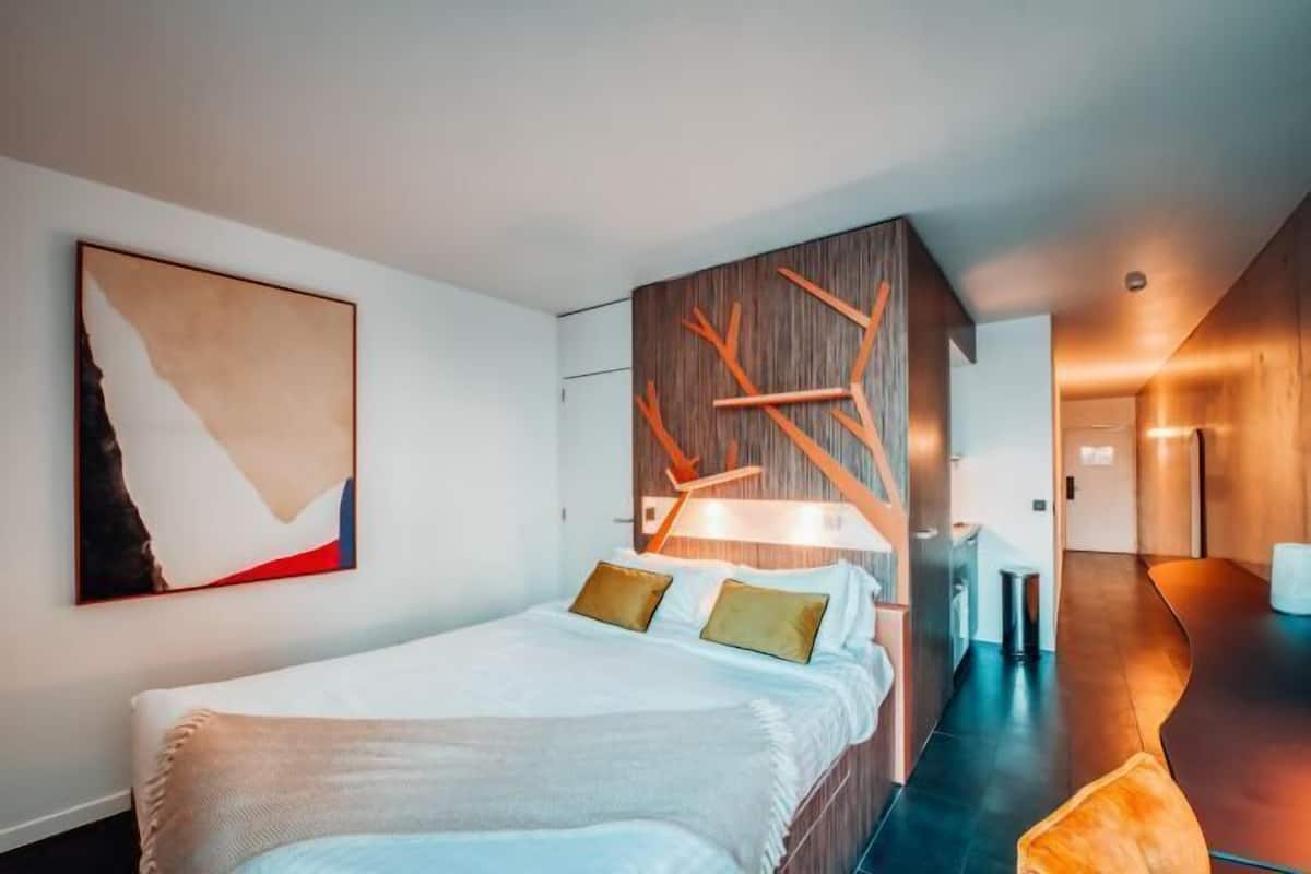 1 bedroom, premium bedding, in-room safe, individually decorated