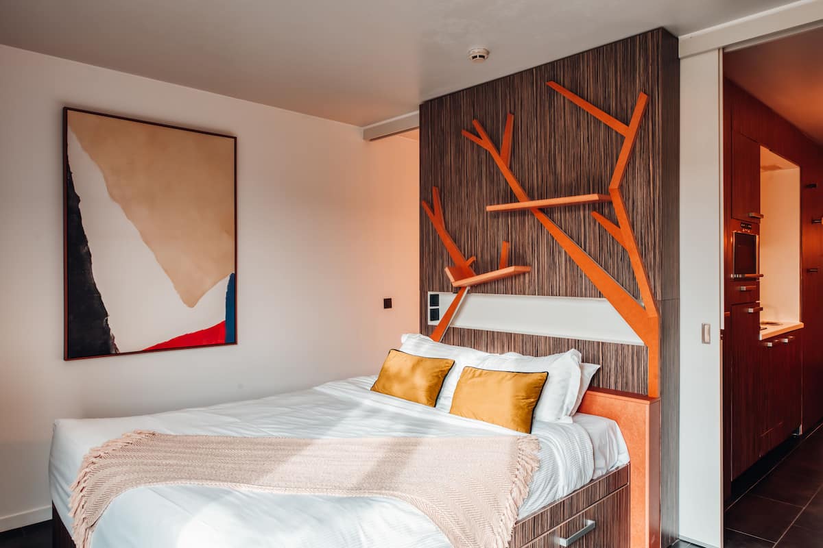 1 bedroom, premium bedding, in-room safe, individually decorated