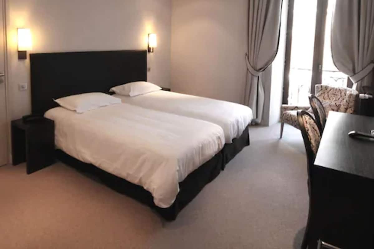 Superior Twin Room | 1 bedroom, premium bedding, individually decorated, free WiFi