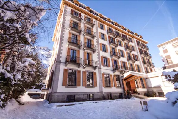 Front of property - Hotel Richemond (Chamonix-Mont-Blanc)