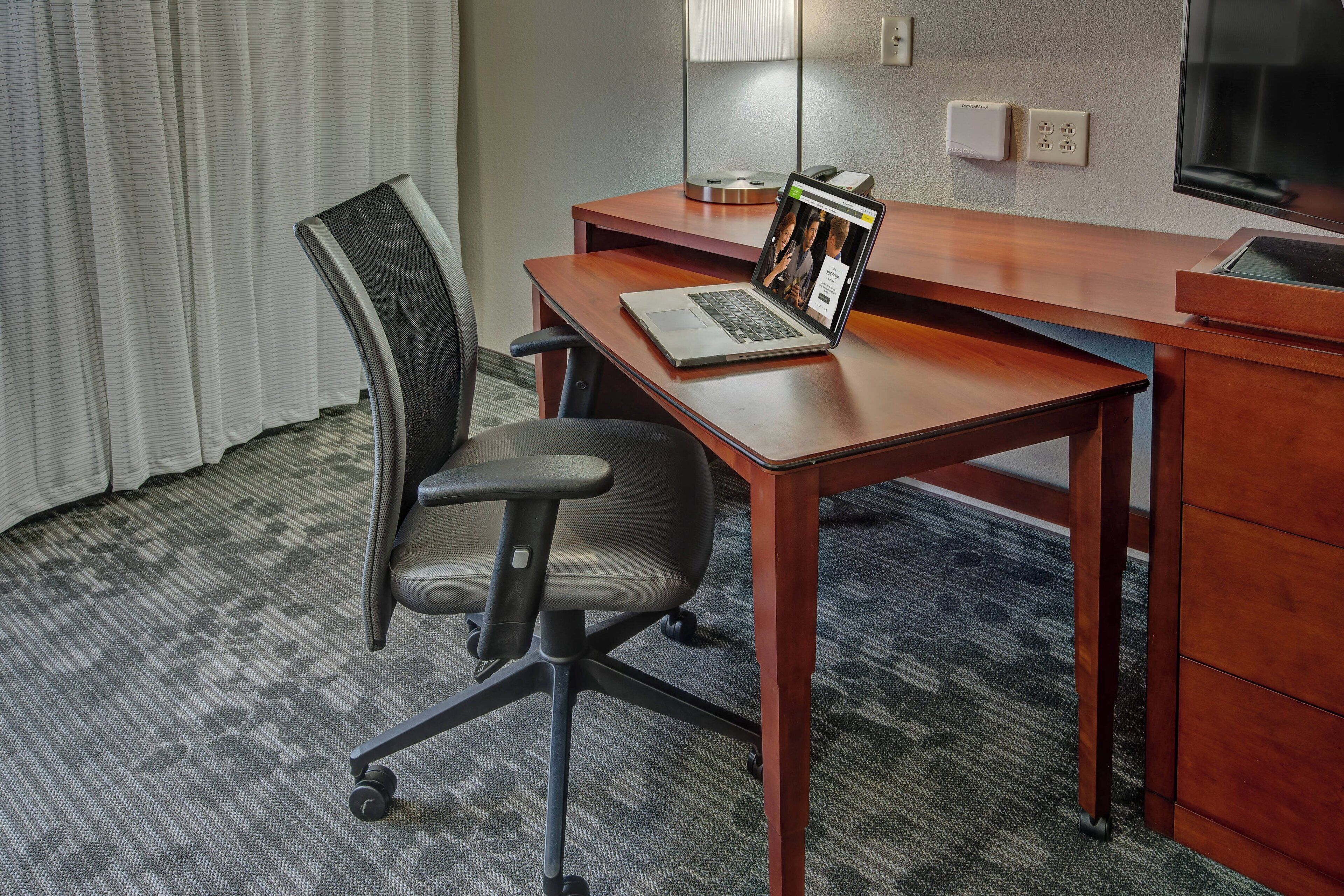 1 bedroom, hypo-allergenic bedding, desk, blackout curtains