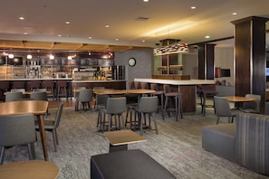 Restaurant - Courtyard Des Moines West/Jordan Creek (West Des Moines)