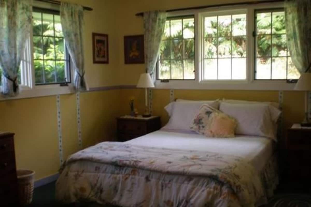 Room (Kaui's room) | 1 bedroom, desk, WiFi (free)