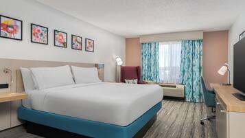 Room, 1 King Bed | Egyptian cotton sheets, hypo-allergenic bedding, individually decorated