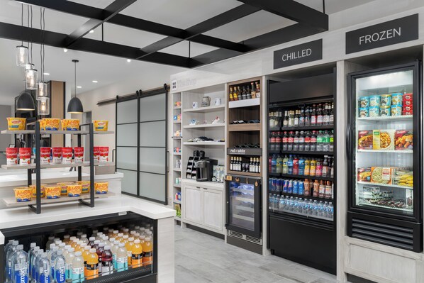 Gift shop - Hilton Garden Inn Dover (Dover)