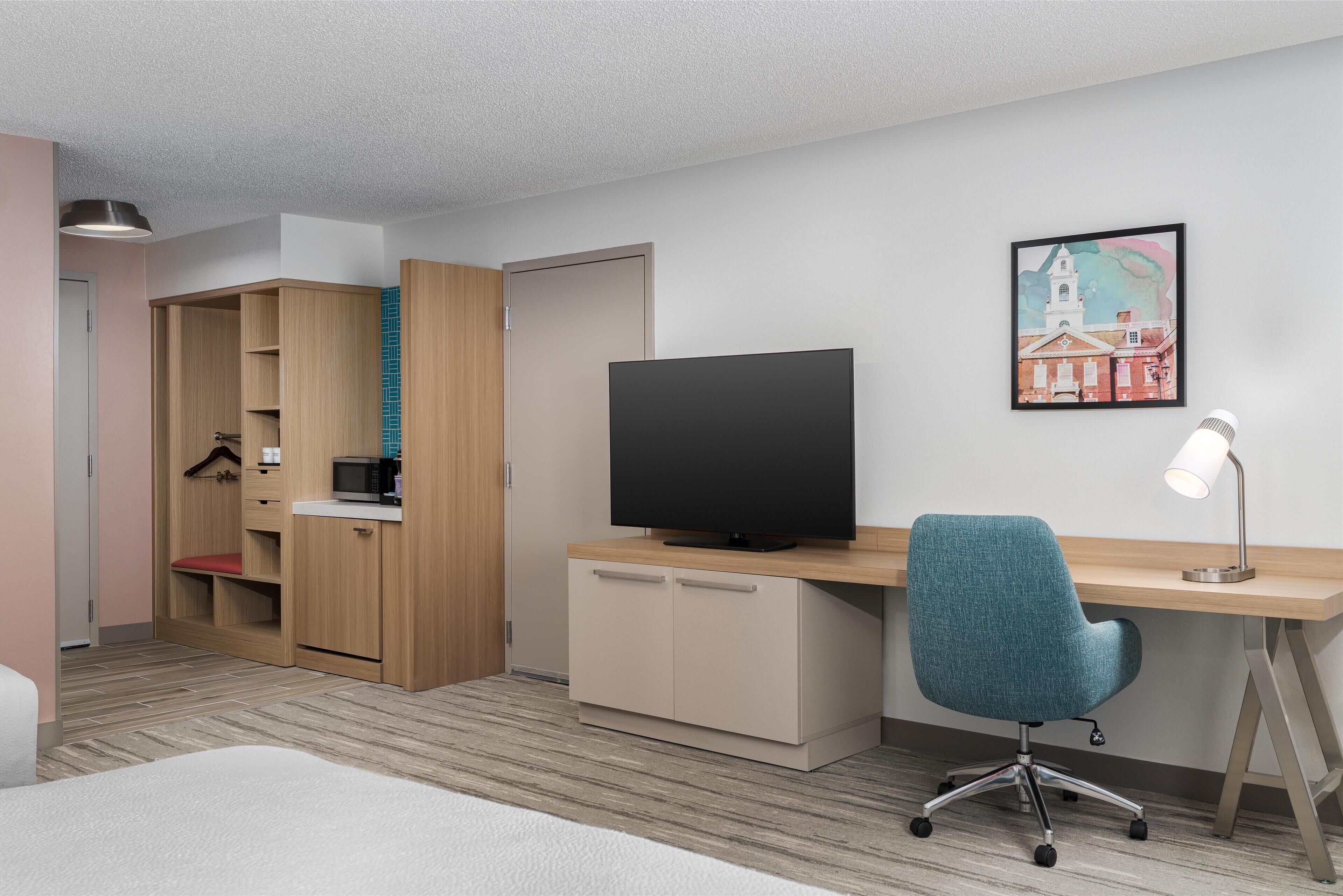 room, 2 queen beds, accessible, bathtub | egyptian cotton sheets, hypo-allergenic bedding, individually decorated