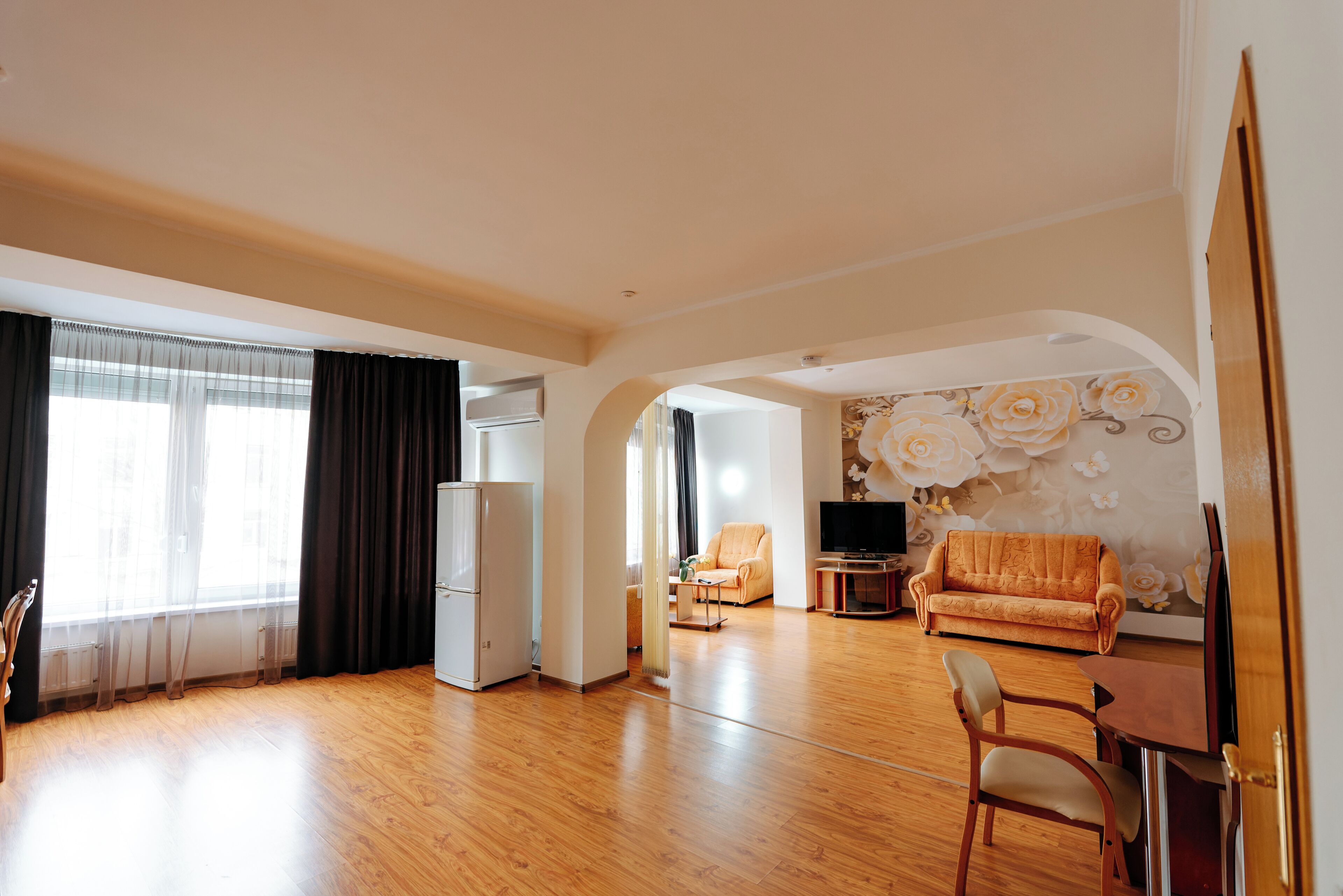 Minibar, in-room safe, soundproofing, iron/ironing board