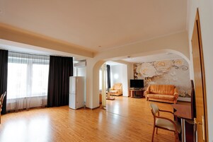 Quarto casal conforto | Frigobar, cofres nos quartos, quartos à prova de som