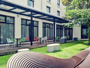 Lunch and dinner served, French cuisine - Mercure Amiens Cathedrale (Amiens)