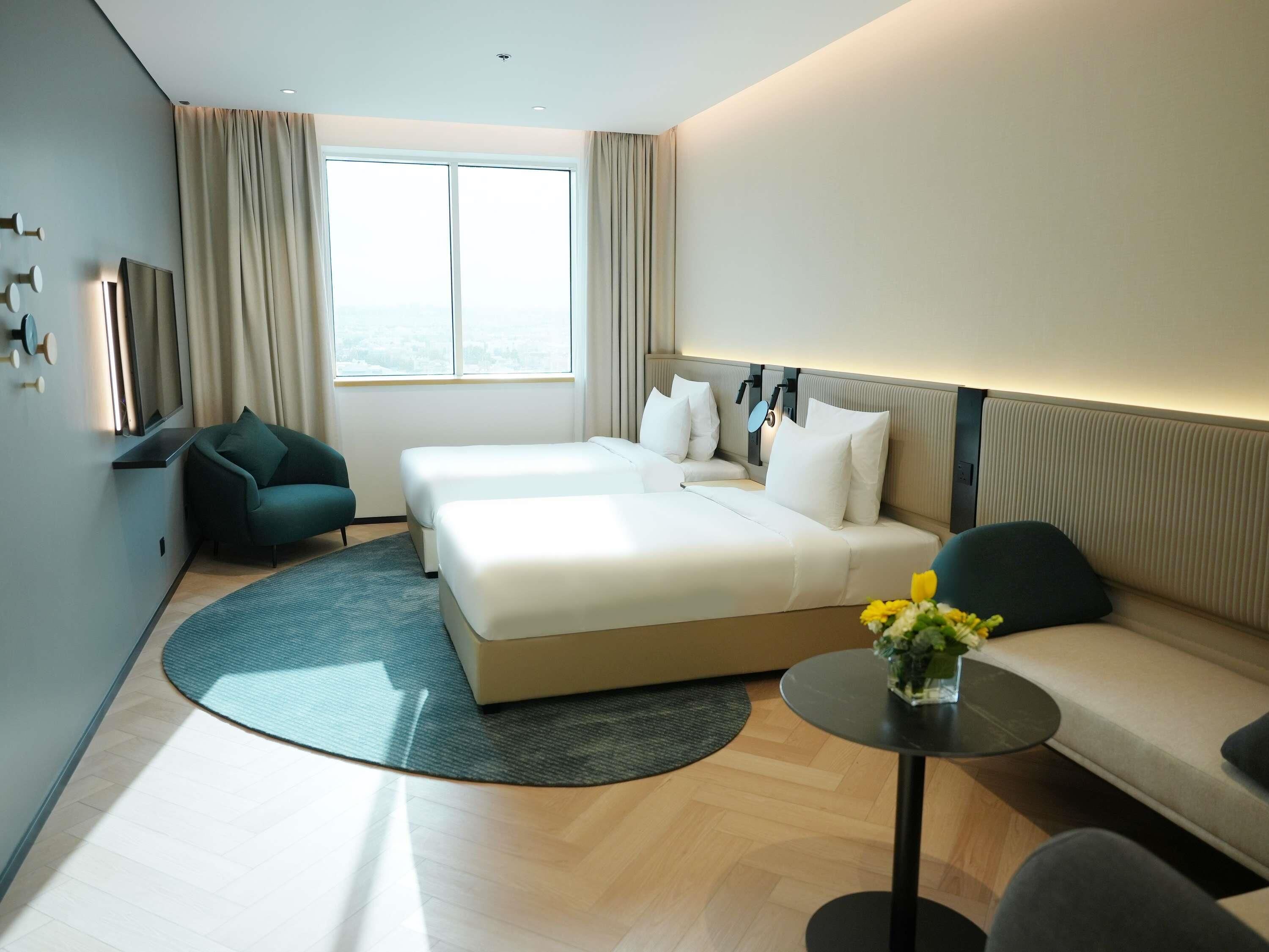 Ropa de cama hipoalergénica y minibar 