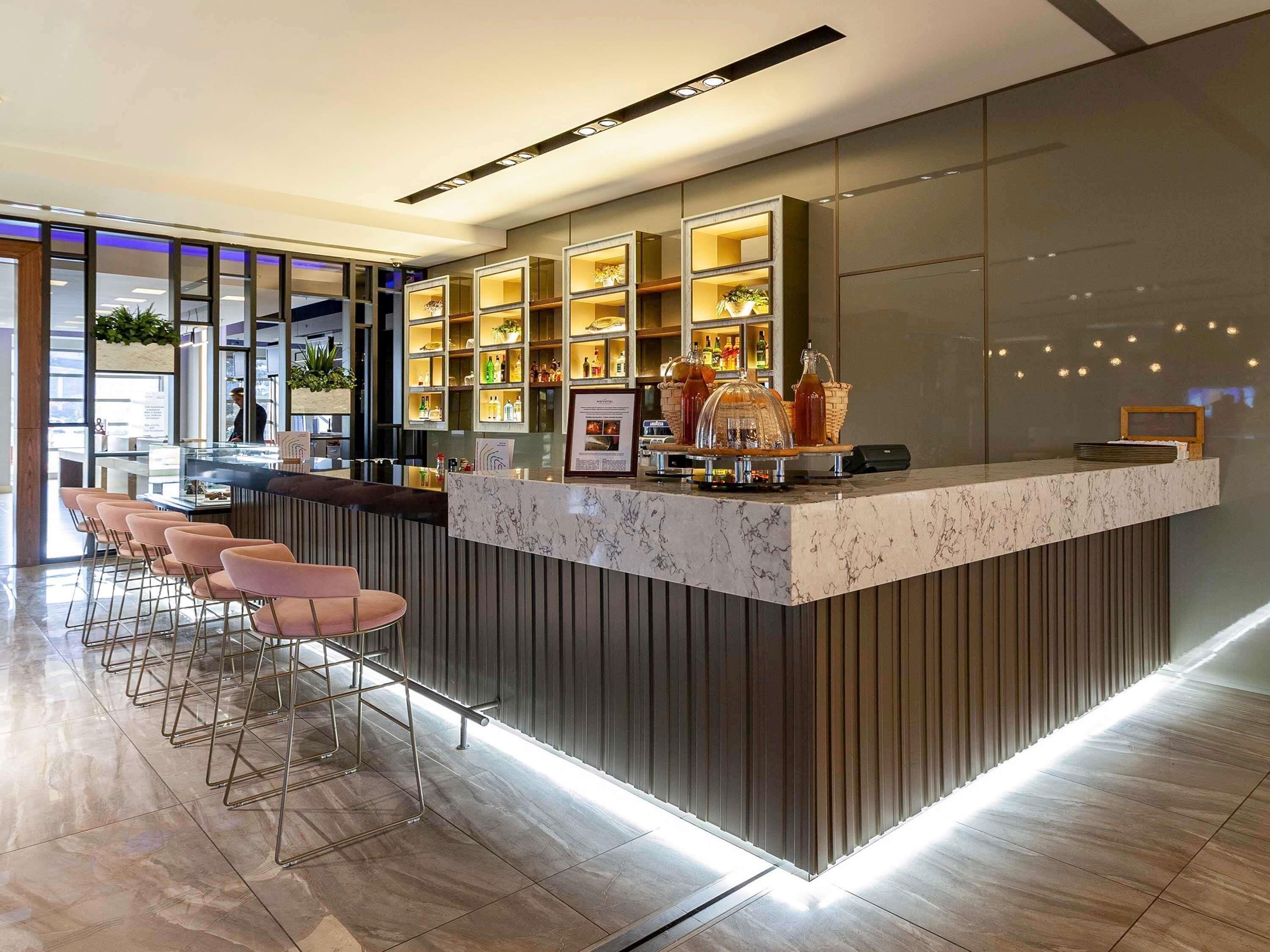 Bar (en el alojamiento)