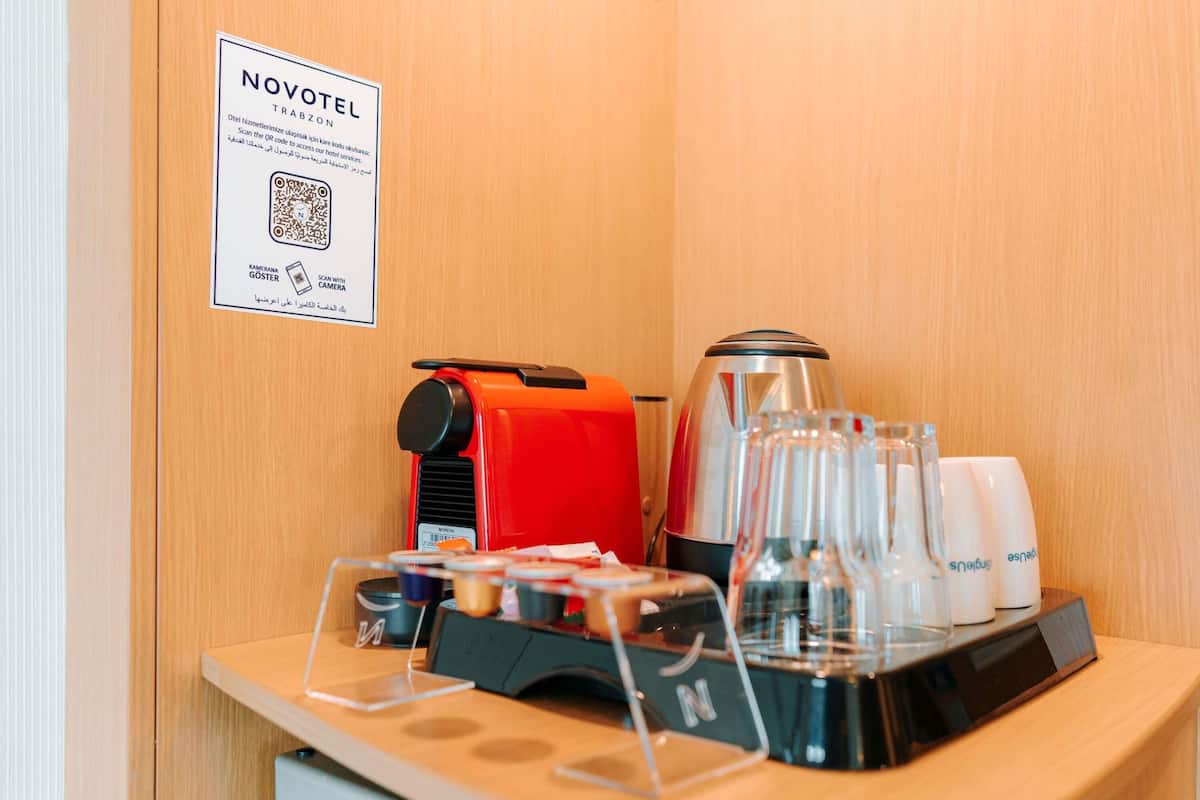 1 slaapkamer, een minibar, een kluis op de kamer, een bureau