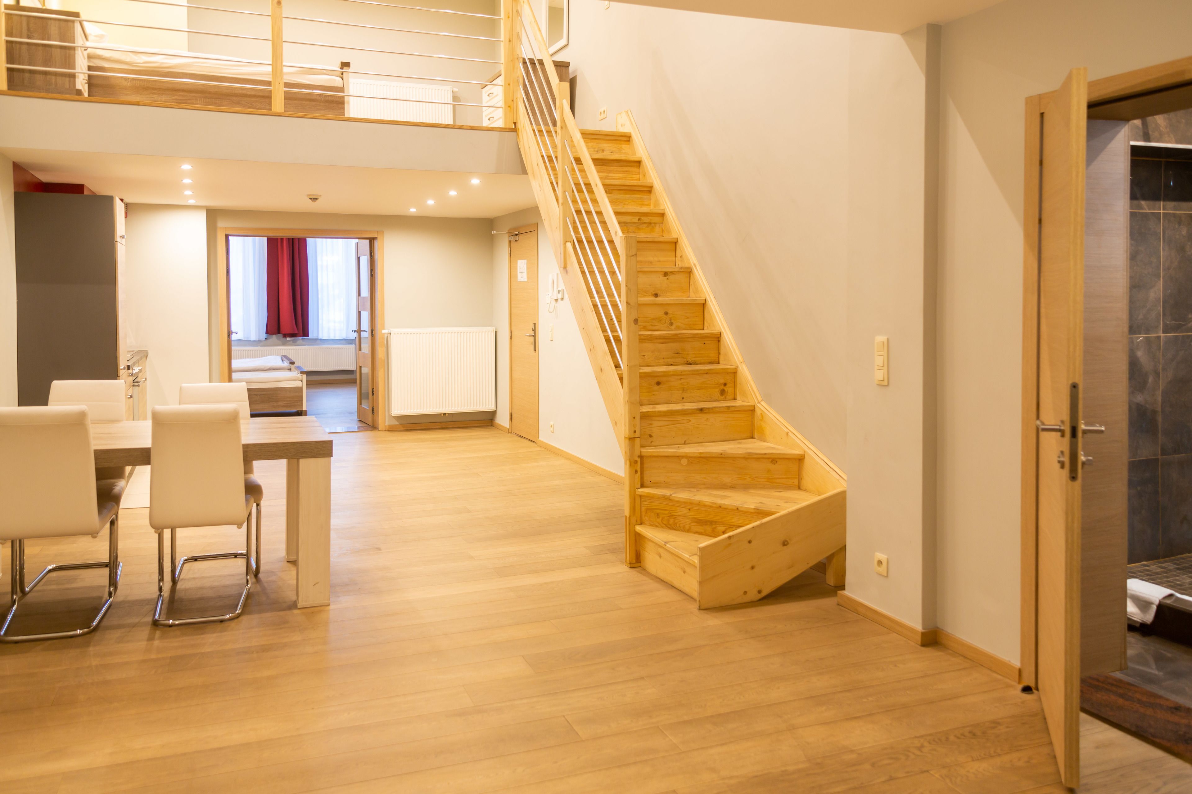 Deluxe Apartment (1 to 7 People) | Living area