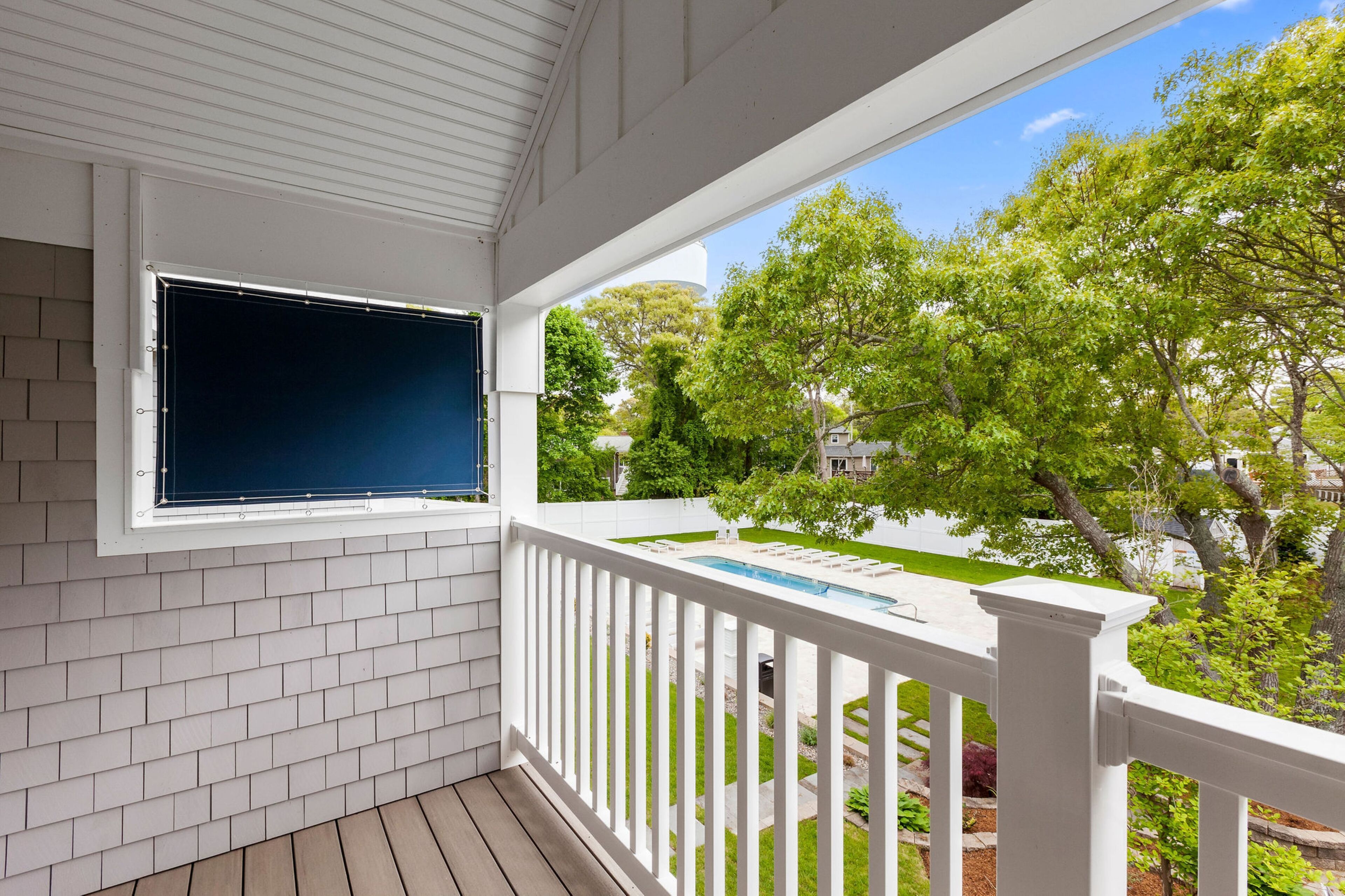 pelham king bunk suite + balcony | terrace/patio