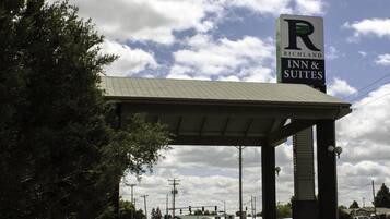 Fachada da propriedade