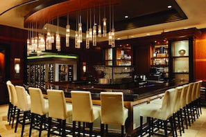 6 間餐廳;供應早餐