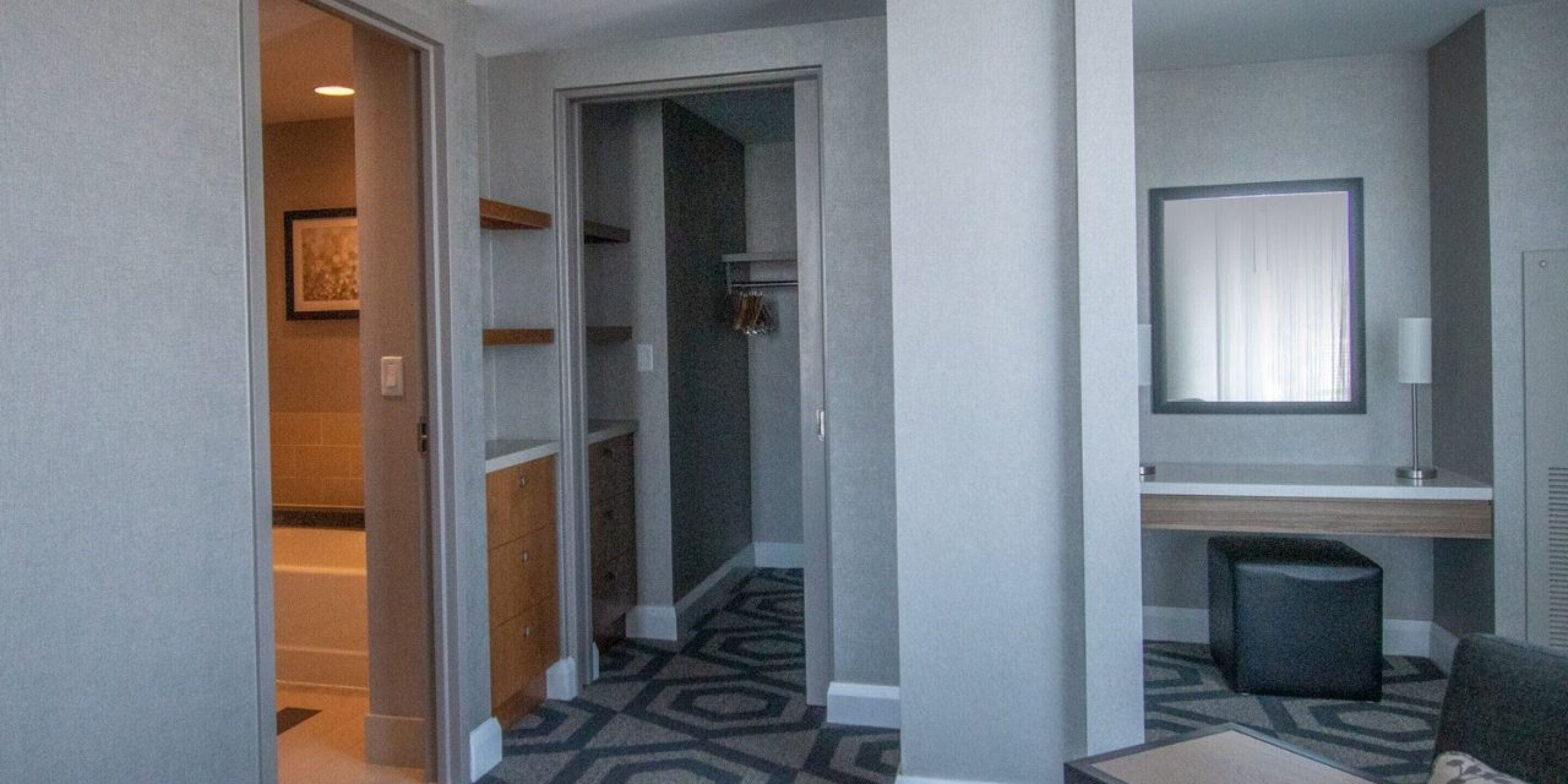 augustus tower , deluxe suite king | premium bedding, pillow-top beds, in-room safe, desk