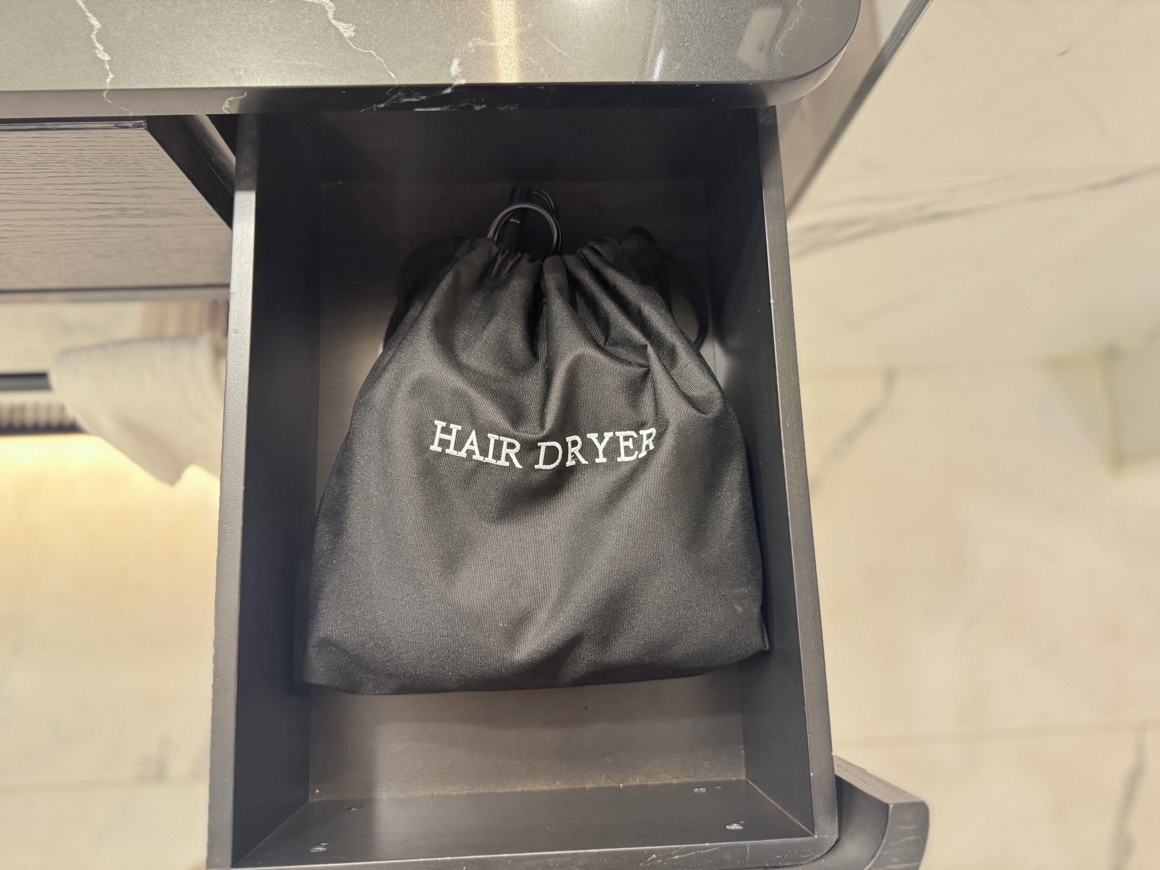 Foto - Revery Toronto Downtown, Curio Collection By Hilton